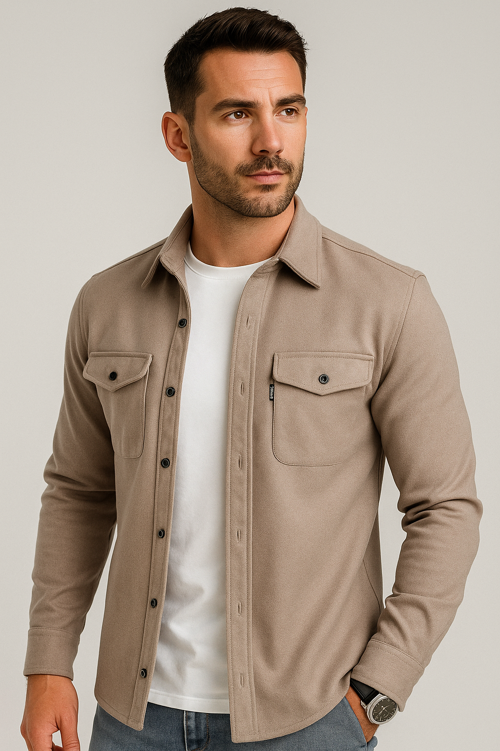Moderne Herren Overshirt mit Brusttaschen